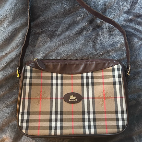 Authentic Burberry Bag - Picture 1 of 9